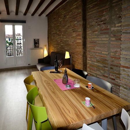 Casas Uva Plaza Mercado Logroño Esterno foto