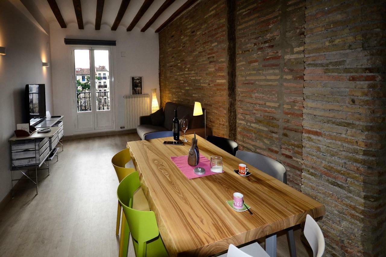 Casas Uva Plaza Mercado Logroño Esterno foto