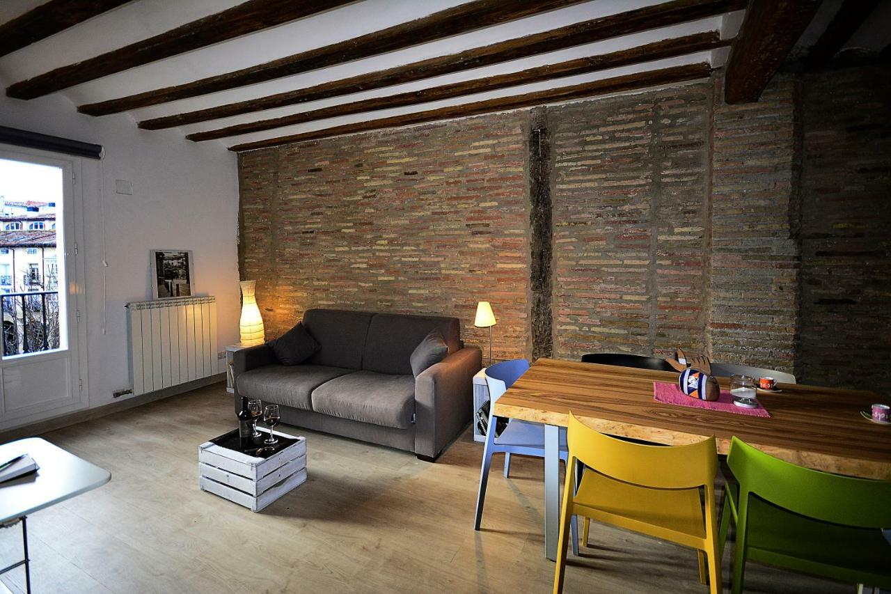 Casas Uva Plaza Mercado Logroño Esterno foto